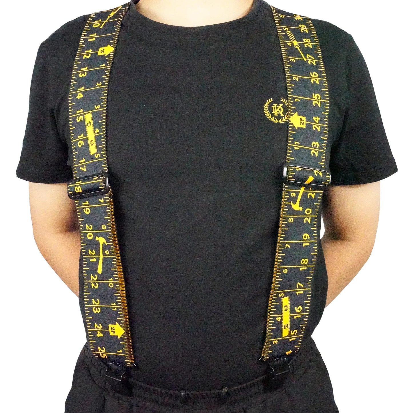 Suspensório Masculino Estampado com Régua – KUNN | Estilo, Conforto e Resistência para o Dia a Dia ou Trabalho